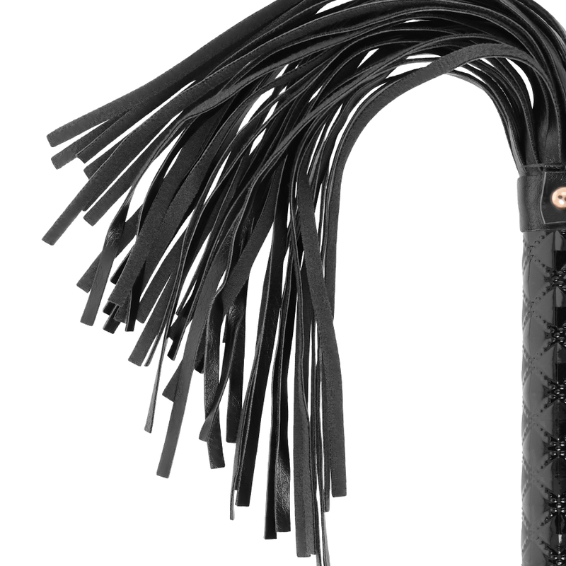 BEGME - BLACK EDITION VEGAN LEATHER FLOGGER - 53Xshop