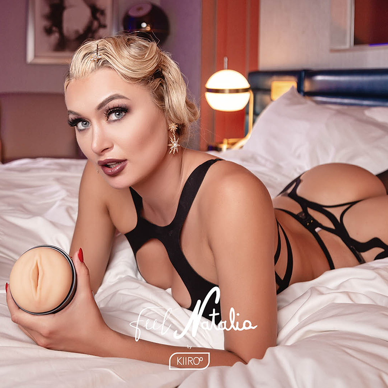 KIIROO - FEEL NATALIA STARR - STARS COLLECTION STROKERS - 53Xshop