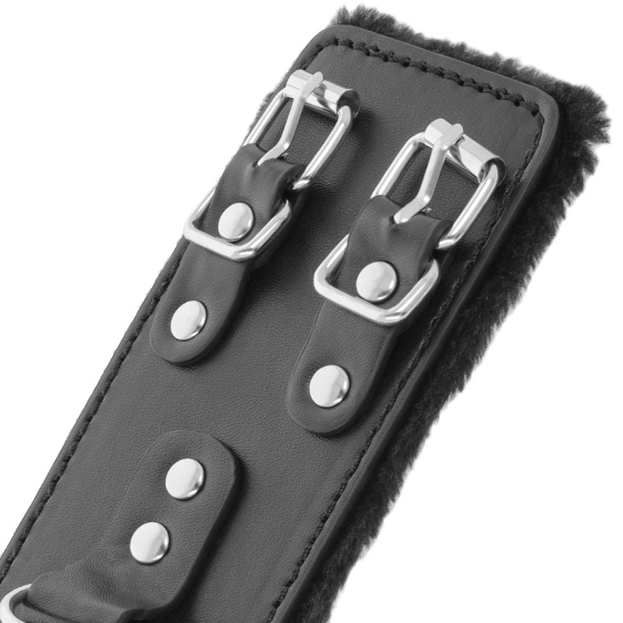 DARKNESS - BLACK ADJUSTABLE LEATHER HANDCUFFS WITH LINING - 53Xshop