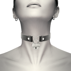 COQUETTE CHIC DESIRE - VEGAN LEATHER NECKLACE WITH HEART ACCESSORY WITH KEY - 53Xshop