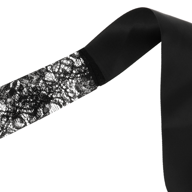COQUETTE CHIC DESIRE - LACE MASK BLACK - 53Xshop