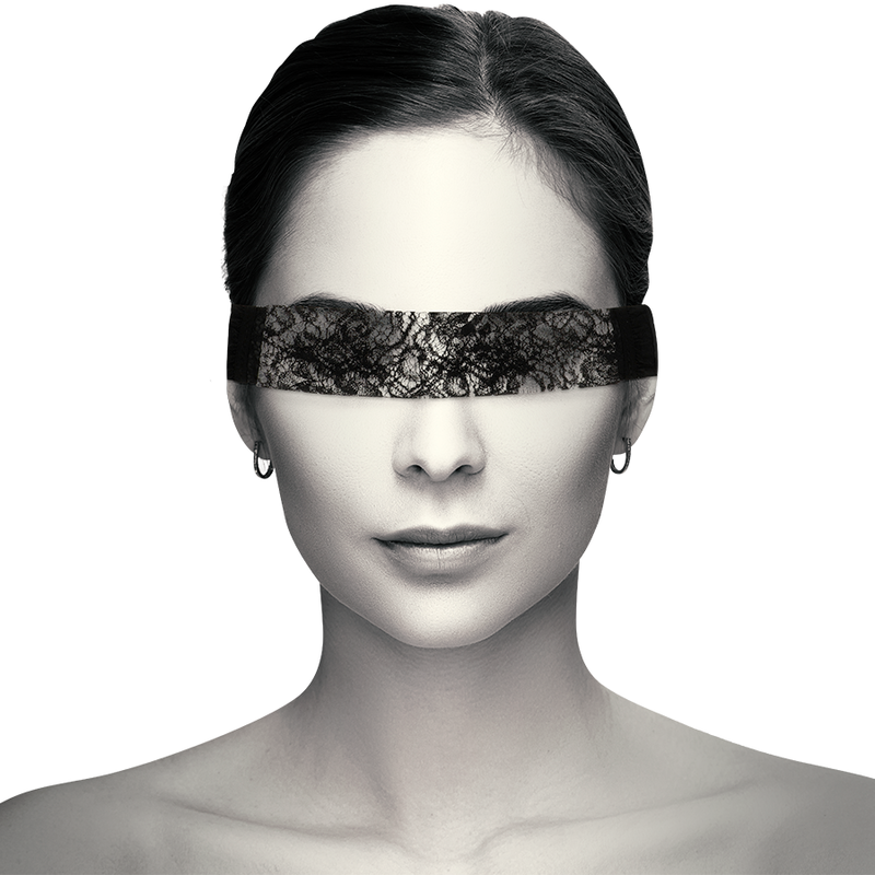 COQUETTE CHIC DESIRE - LACE MASK BLACK - 53Xshop